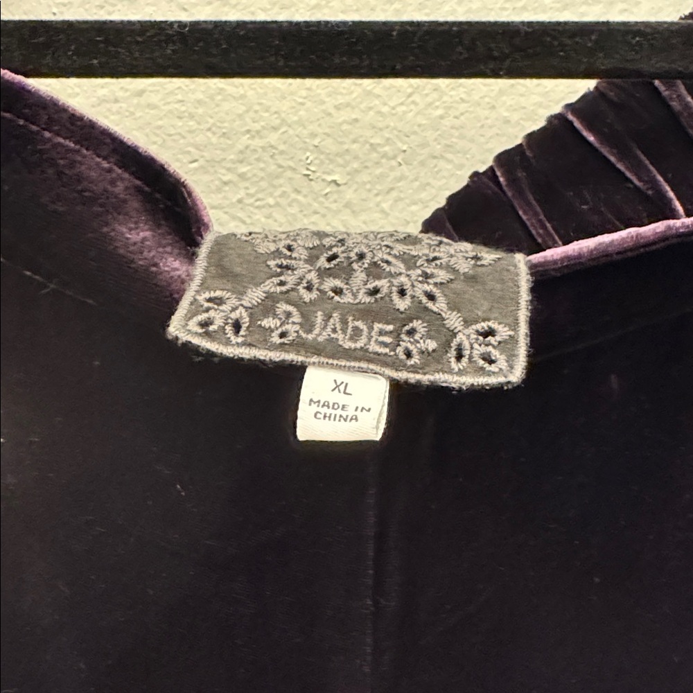Johnny Was Plum Velvet Wide-Leg Pants - Picture 4 of 4